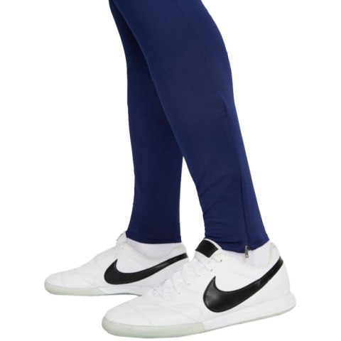 Spodnie Nike Dri-Fit Strike 21 Pant KPZ M CW5862 492 M